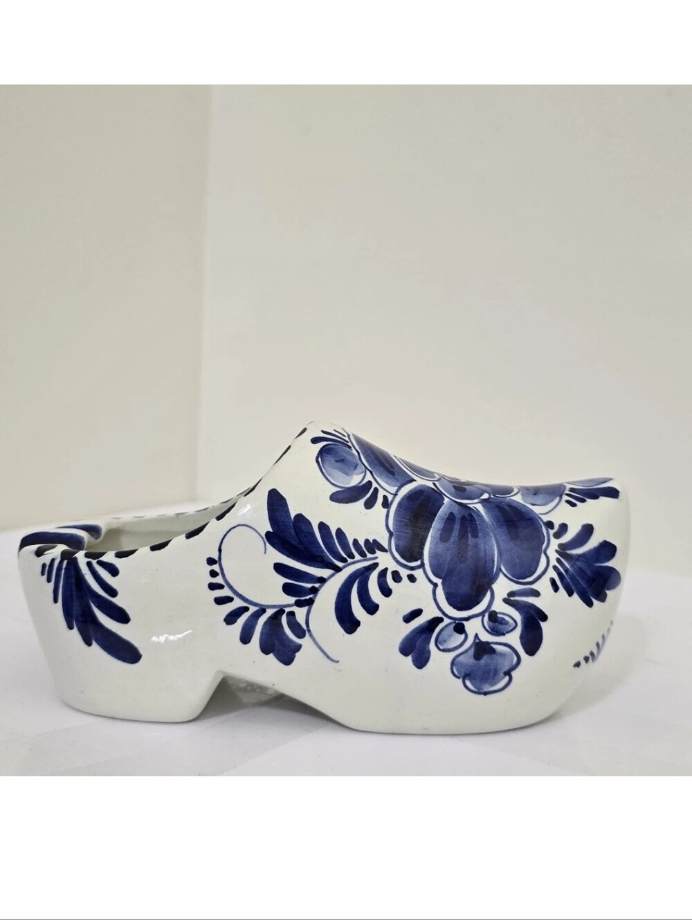 vintage Blue DELFT Blauw Hand Painted Porcelin Clog Trinket Dish Floral Pottery